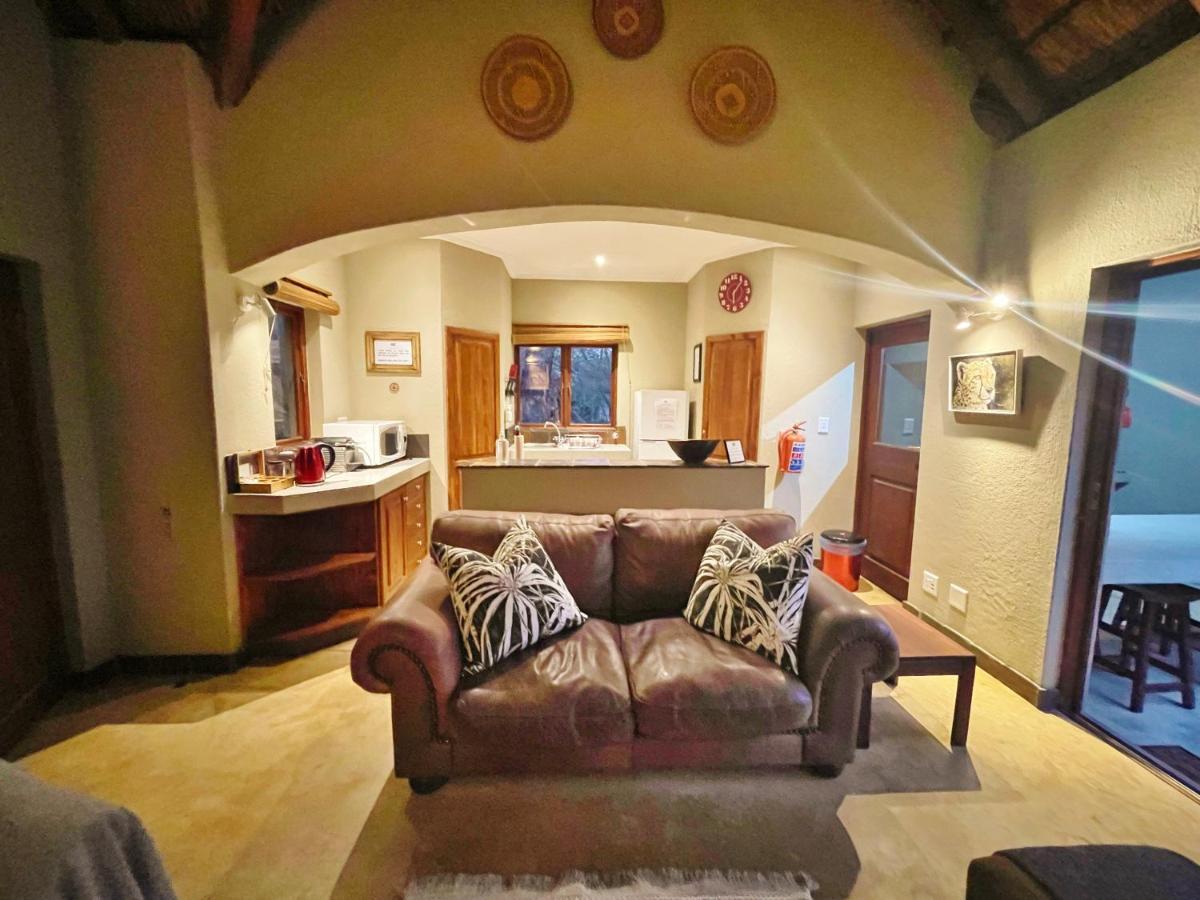 10 Raptors Lodge Hoedspruit Exterior foto