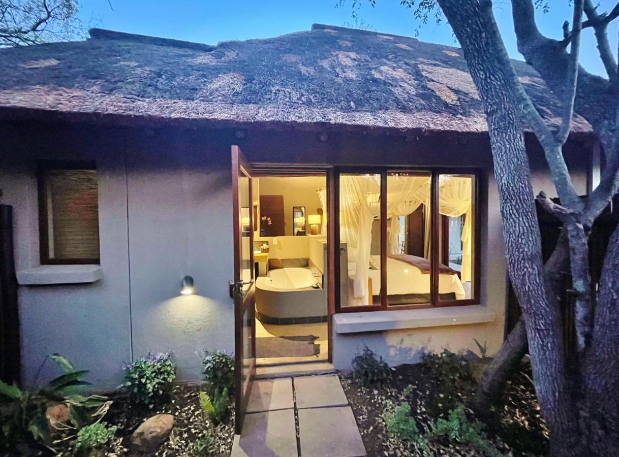 10 Raptors Lodge Hoedspruit Exterior foto
